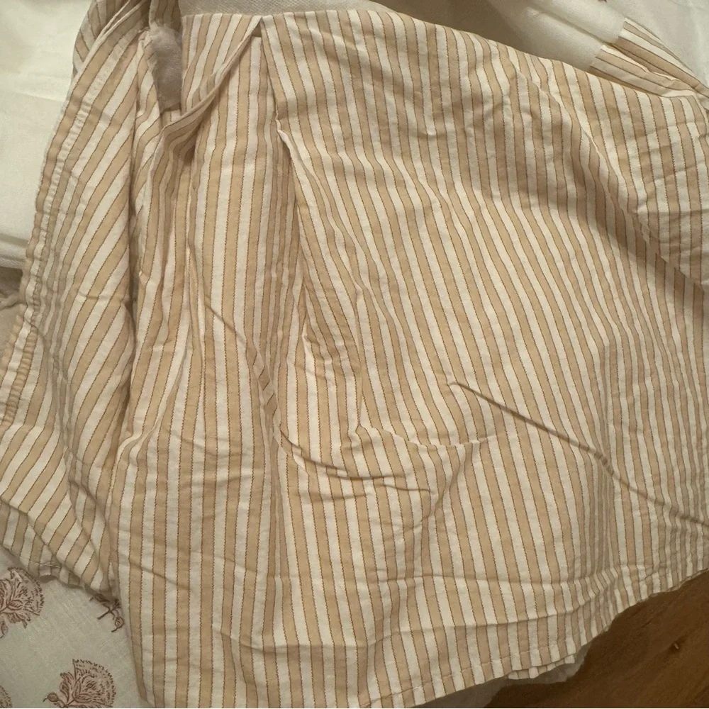 RALPH LAUREN | BED SKIRT / Tan White